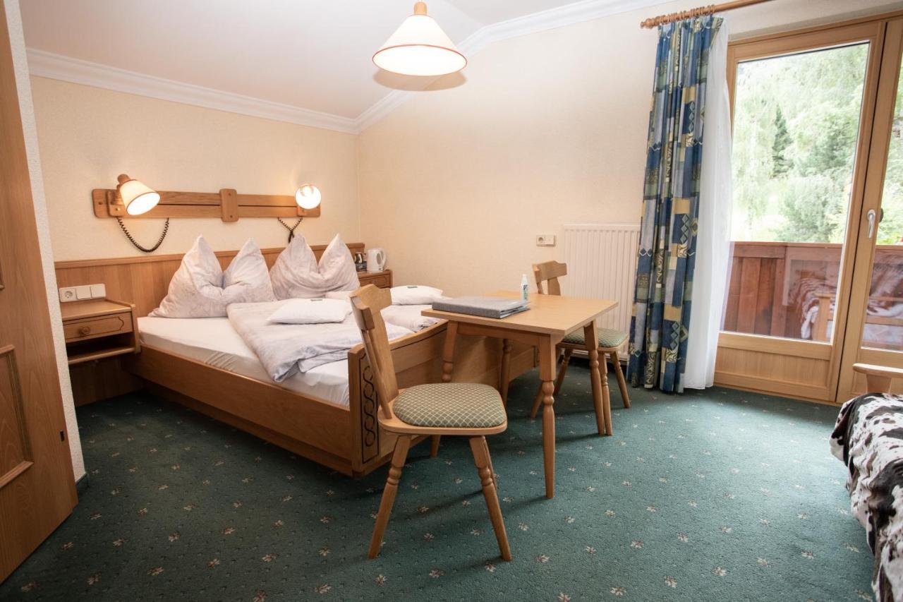 Hotel Rosspointnerhof Haus im Ennstal Zewnętrze zdjęcie