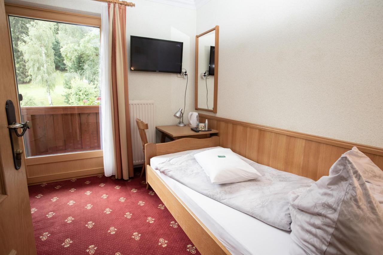 Hotel Rosspointnerhof Haus im Ennstal Zewnętrze zdjęcie
